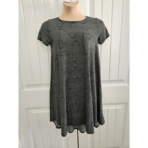 Disney X LulaRoe Minnie Mouse Sublimation Carly With Pocket Size S